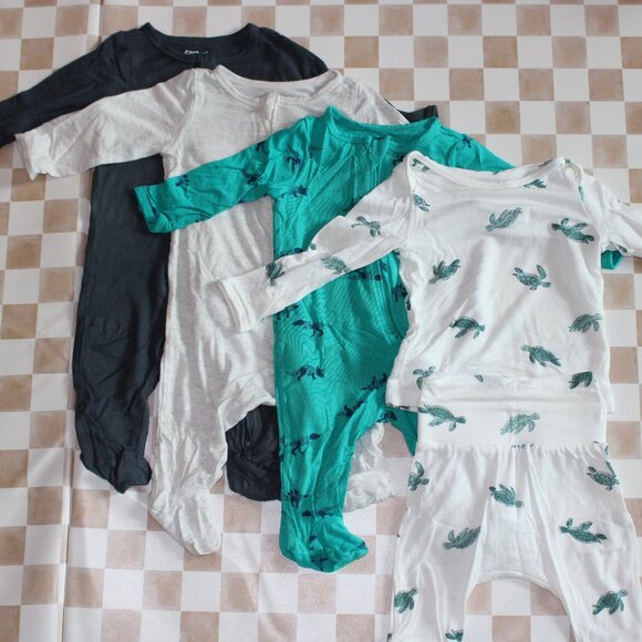 Carters L/S Pajamas - Picture 1 of 1